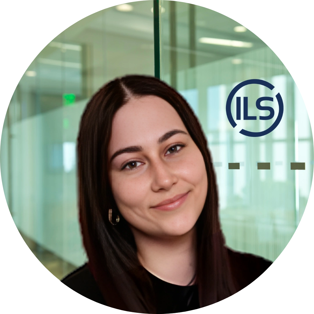 ils-team-new-esther-faraco